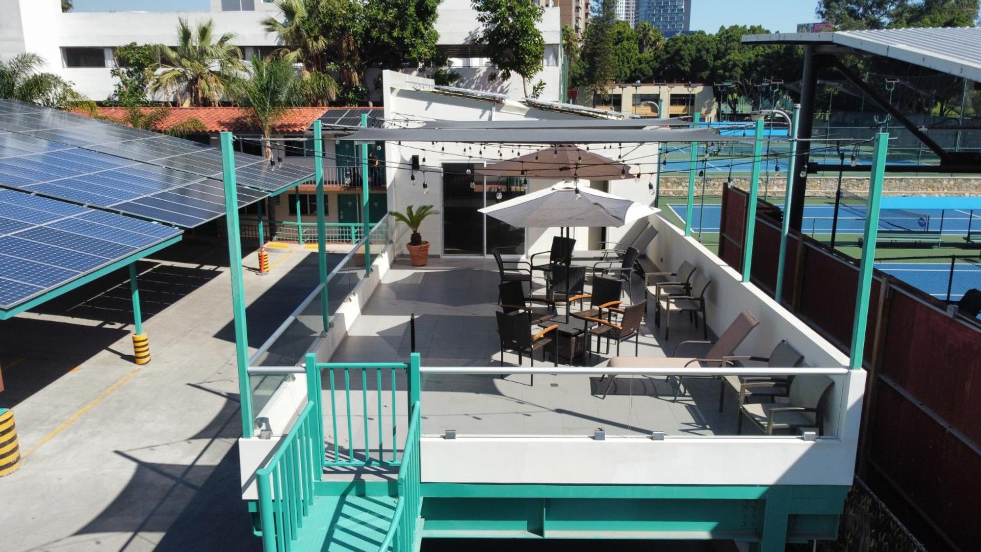R Inn De Tijuana Exterior photo